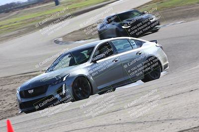 media/Dec-30-2023-Lotus Club Golden G (Sat) [[d3870bf35f]]/Intermediate/Session 4 (Off Ramp)/